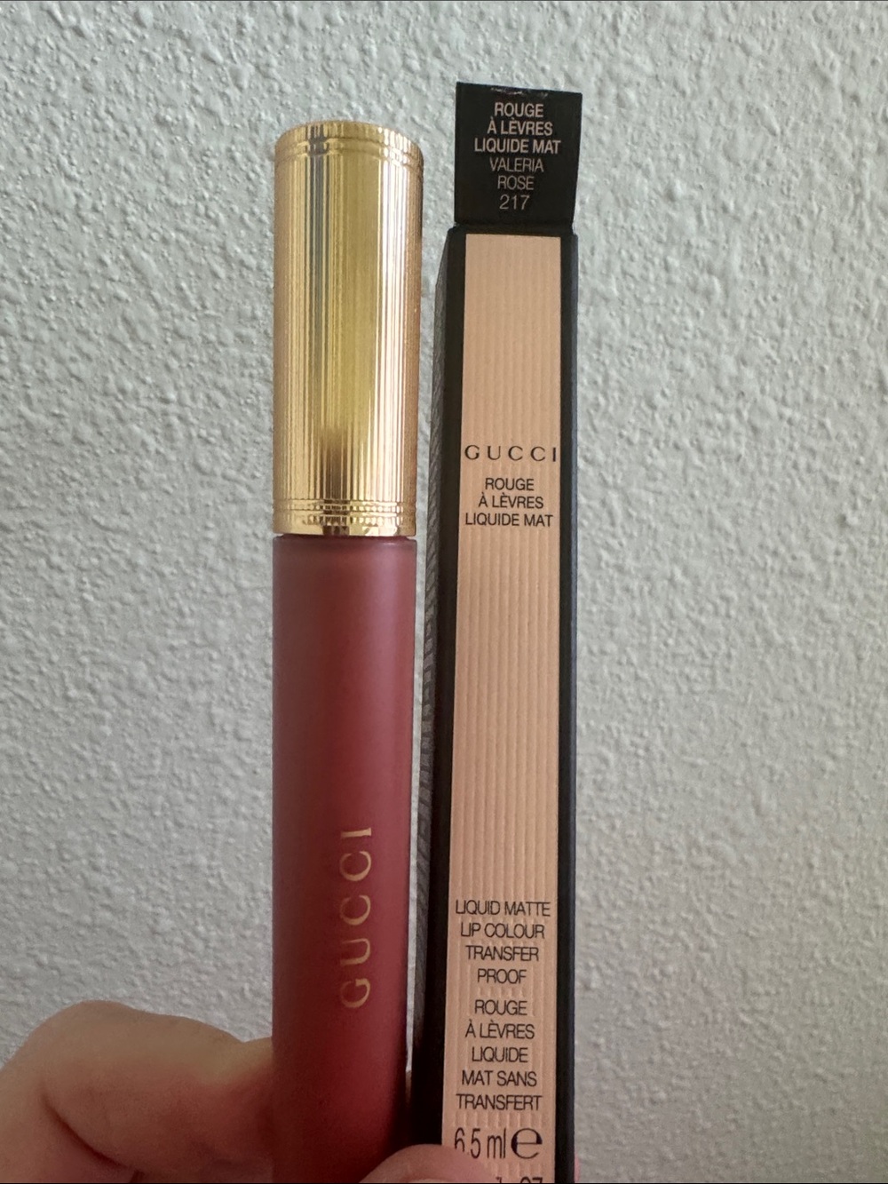Gucci Liquid Matte Lipstick in Valeria Rose New